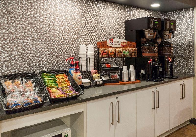 هتل Extended Stay America Suites  San Jose  Milpitas  Mccarthy Ranch
