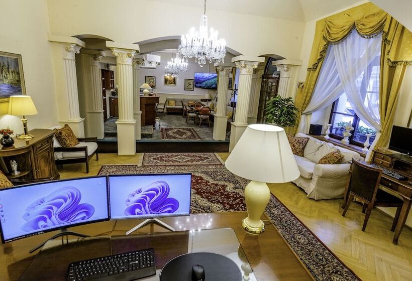 Fotos del hotel Louren:  16