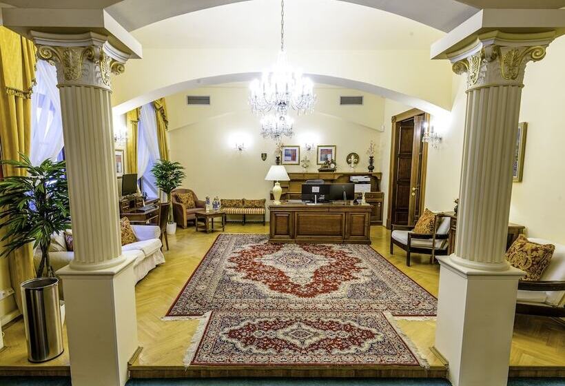 Fotos del hotel Louren:  17