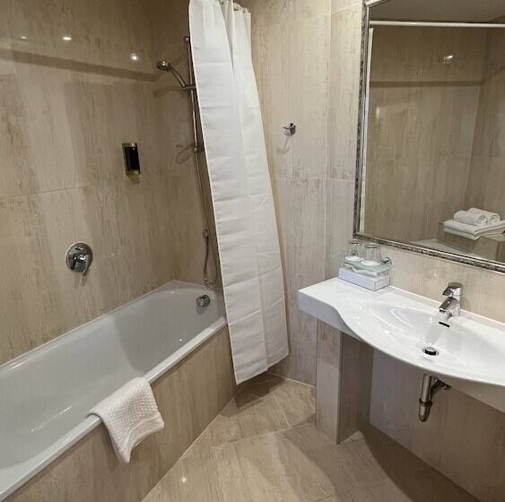 Fotos del hotel Louren:  24