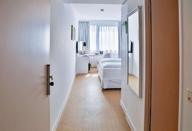 호텔 Frankfurt Messe Affiliated By Melia