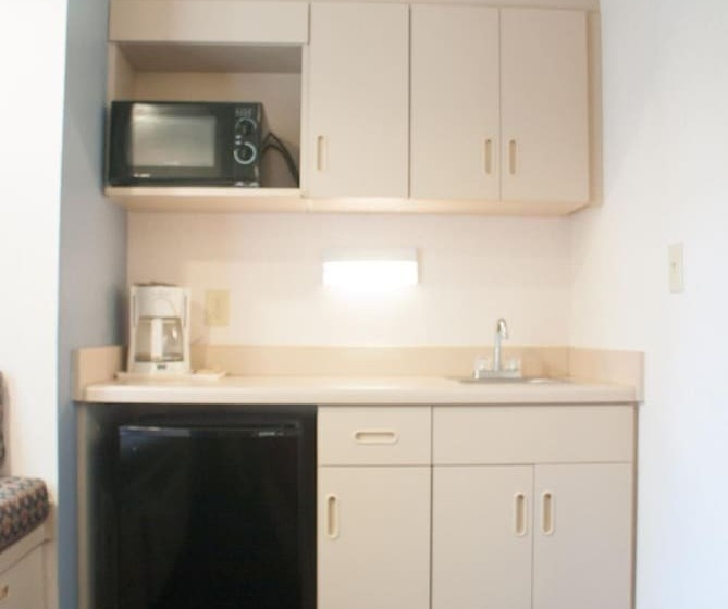 酒店 Hometown Inn & Suites Jacksonville Butler Blvd./southpoint