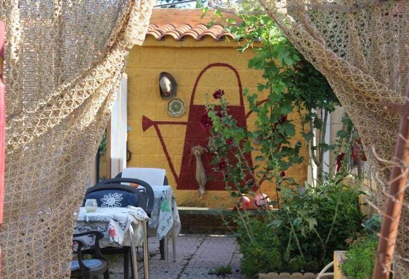 בית מלון כפרי Hostal Isis