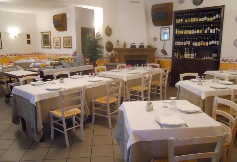 בית מלון כפרי La Cascina Di Villa Due