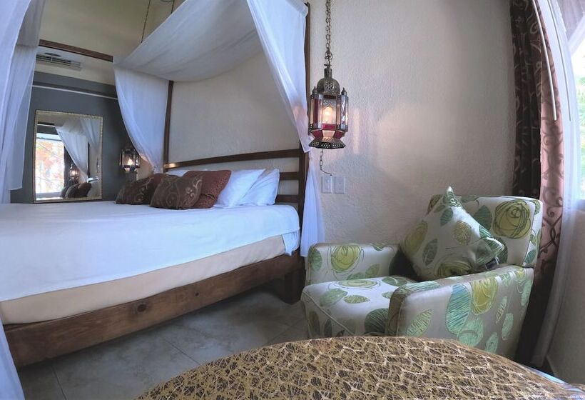 استراحتگاه La Concha Beach Hotel & Club