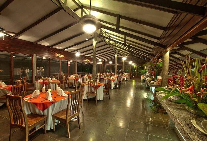 Hotel Pachira Lodge