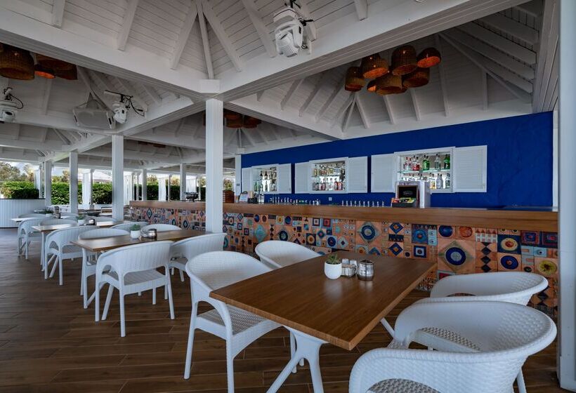 فندق Papillon Belvil