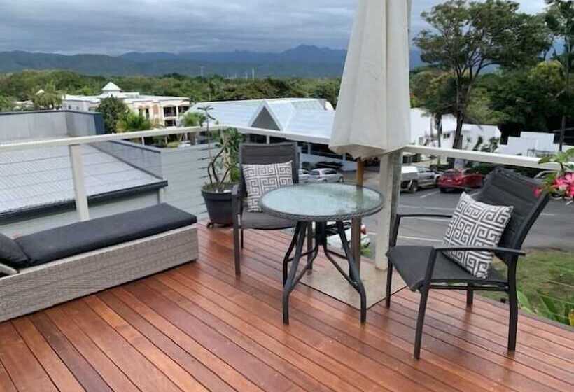 Fotos del hotel Port Douglas Cottage & Lodge:  13