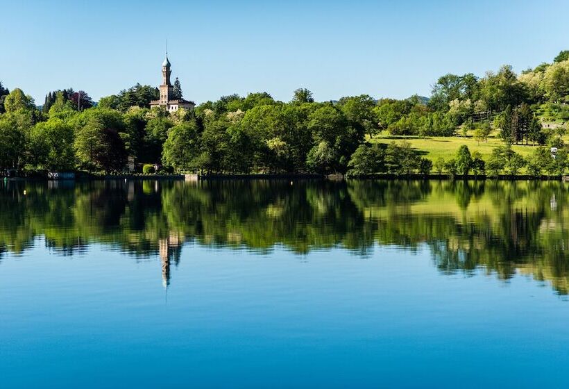 هتل Relais & Chateaux Villa Crespi
