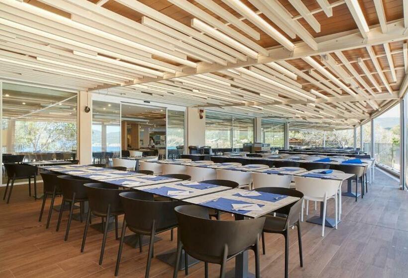 Invisa Hotel Club Cala Verde