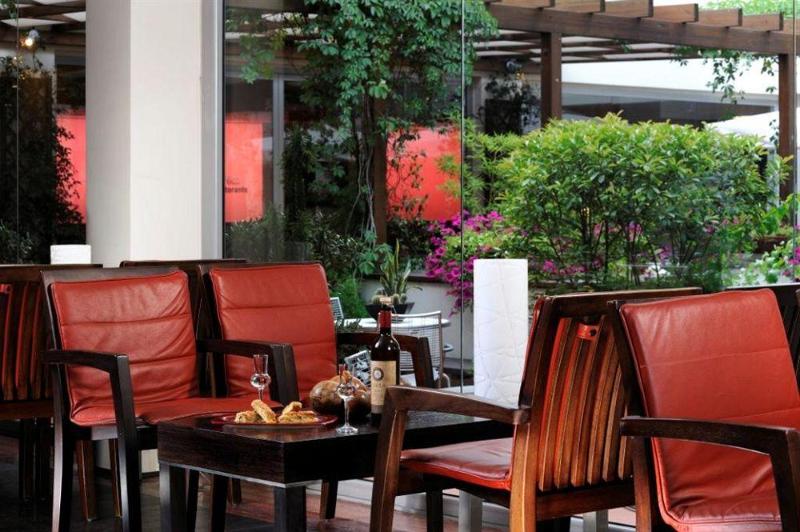 Fotos del hotel Athenaeum Personal Hotel:  6