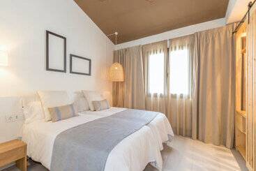 Marsenses Paradise Club
