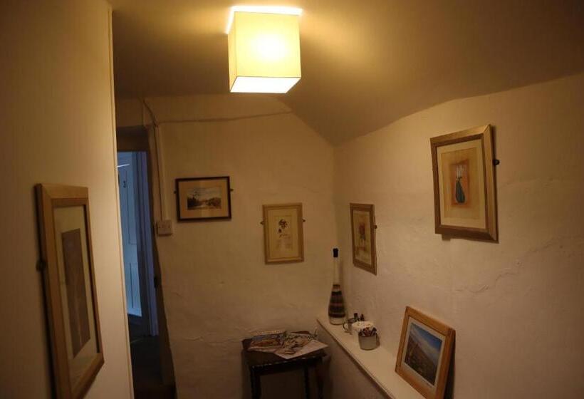 호스텔 The White Horse Inn