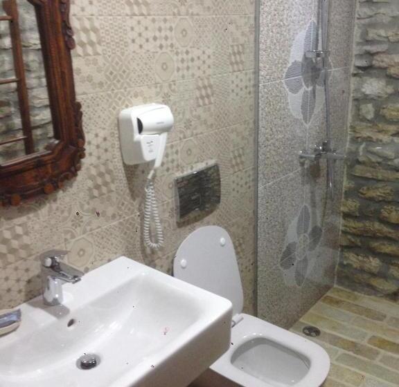 بنسيون Konaku Guest House
