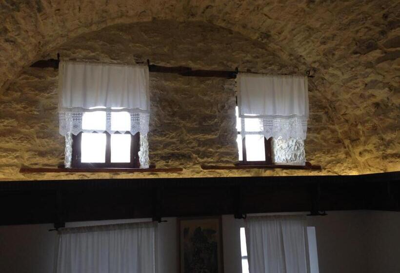 بنسيون Konaku Guest House