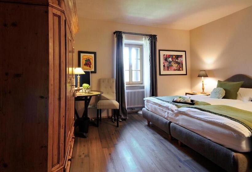 هتل B&b Il Sambuco