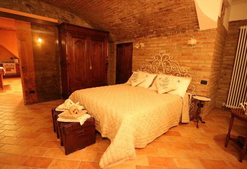 هتل B&b La Corte Suites