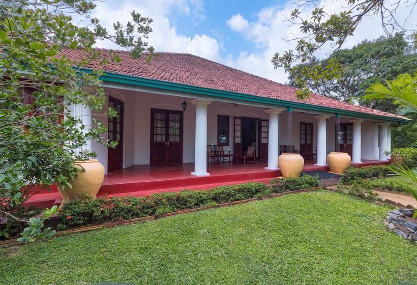 هتل Thebuwana Bungalow