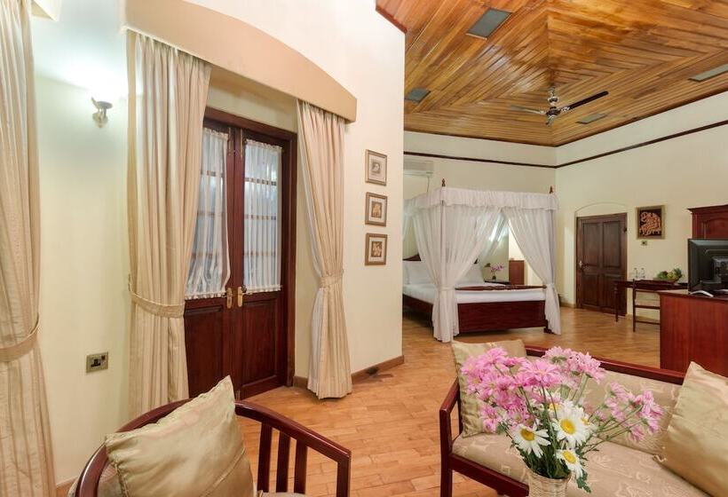 هتل Thebuwana Bungalow