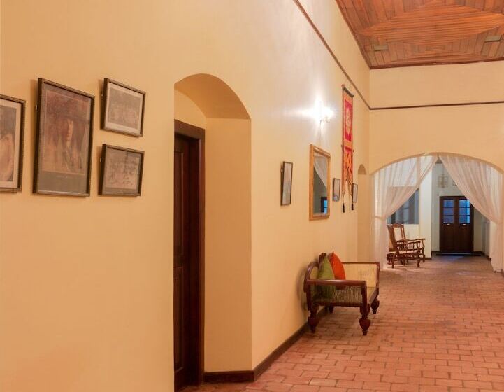 هتل Thebuwana Bungalow