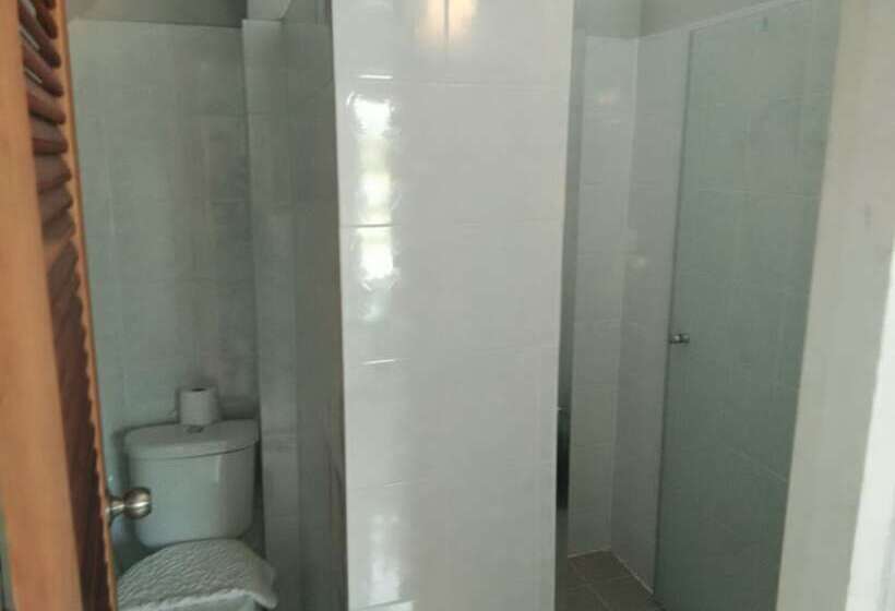 รตะธารา รีสอร์ท Ratathara Resort