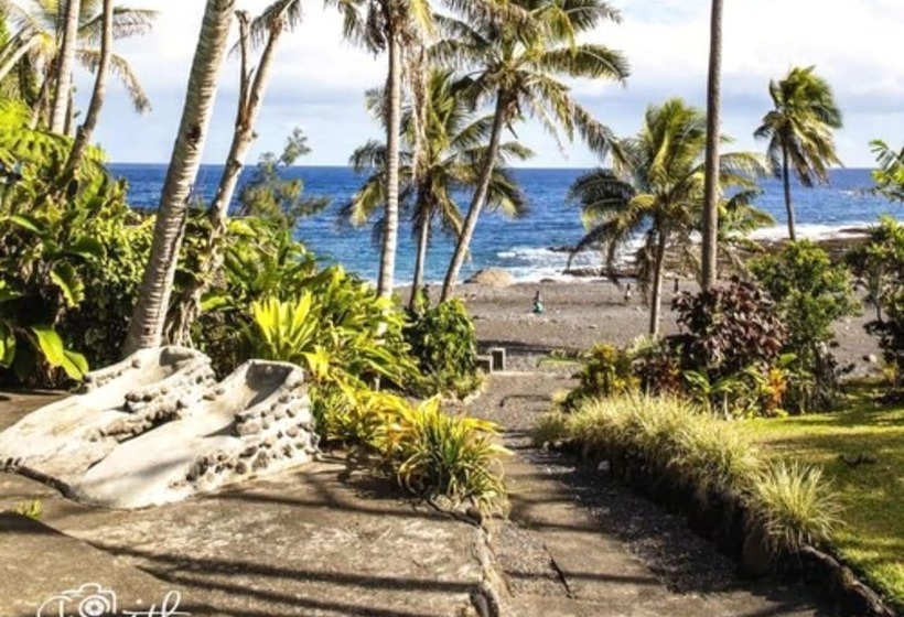 Amutia Resort