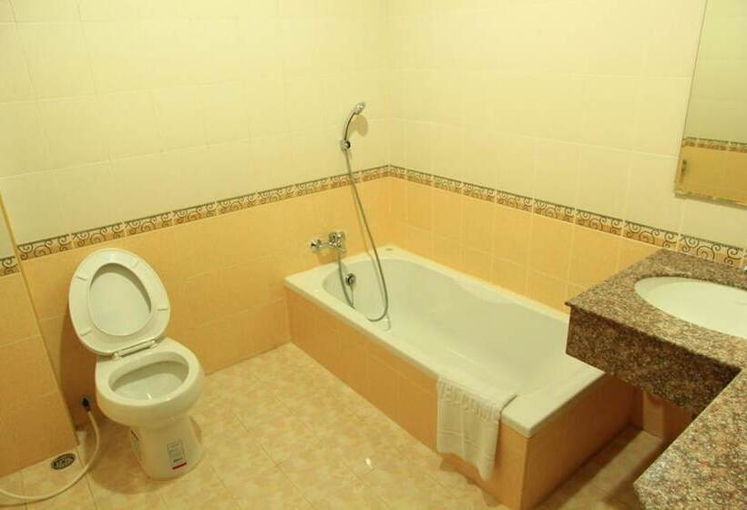 Golden Dragon Resort