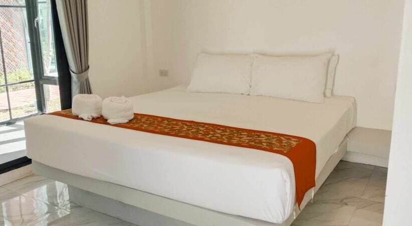 Haad Kaew Resort