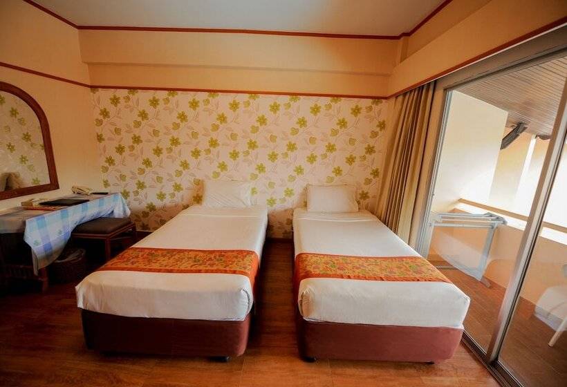 Haad Kaew Resort