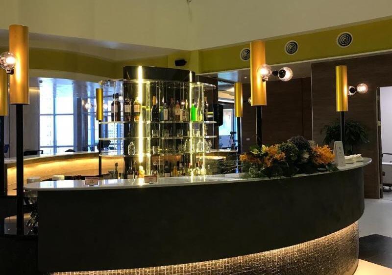 Aj Hotel Hsinchu