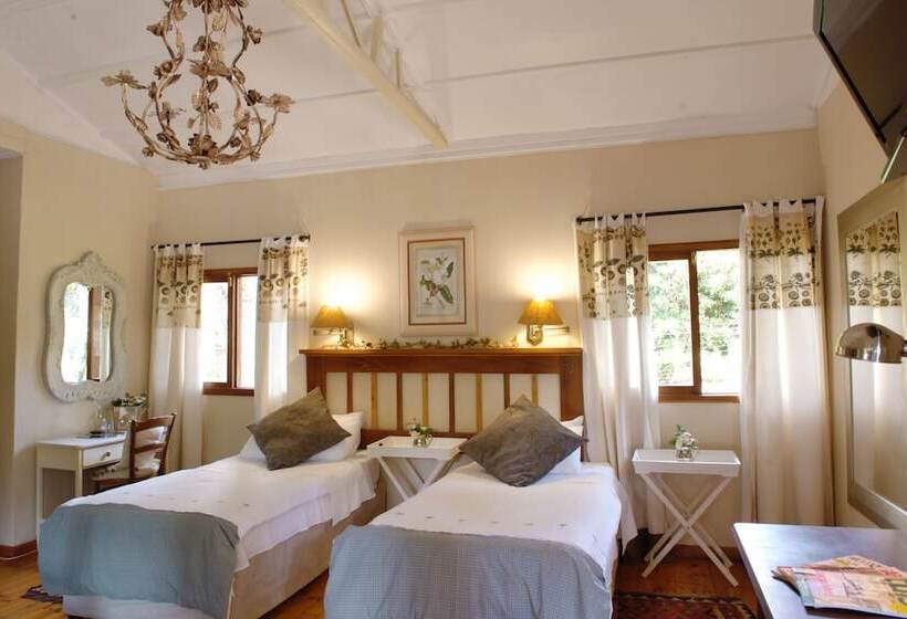 هتل Almar View Guest House