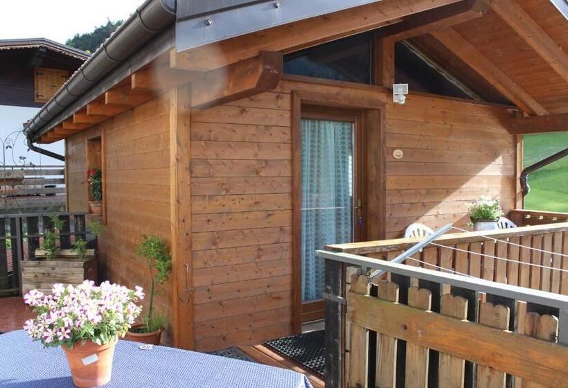 هتل B&b La Genzianella