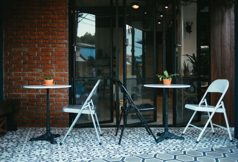 فندق Chernchan Hostel