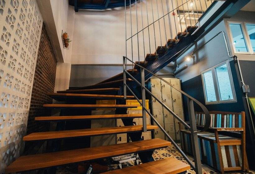 فندق Chernchan Hostel