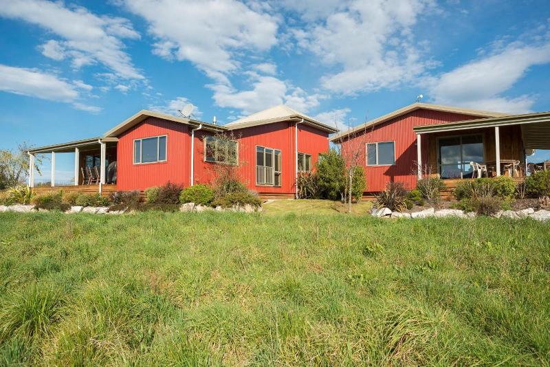 בית מלון כפרי Eden's Edge Lodge