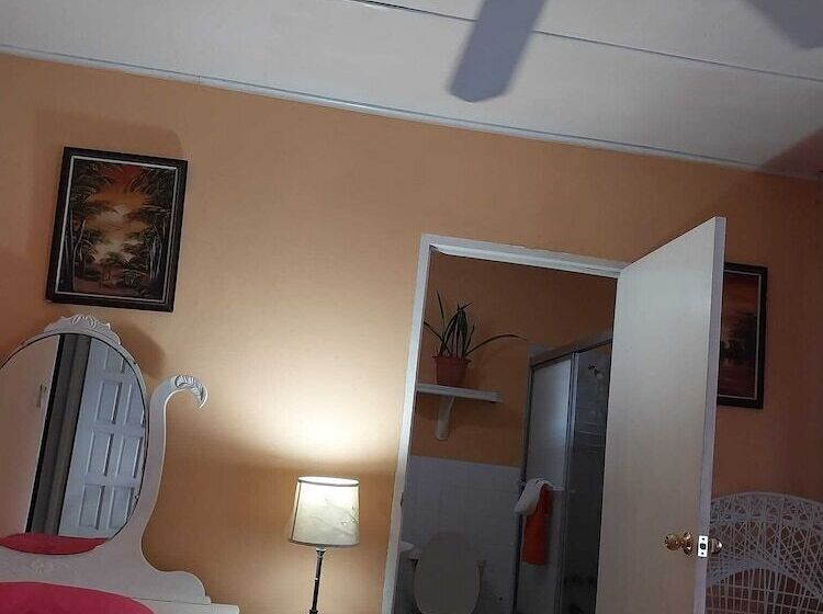 هتل Hunter S Rest Villa