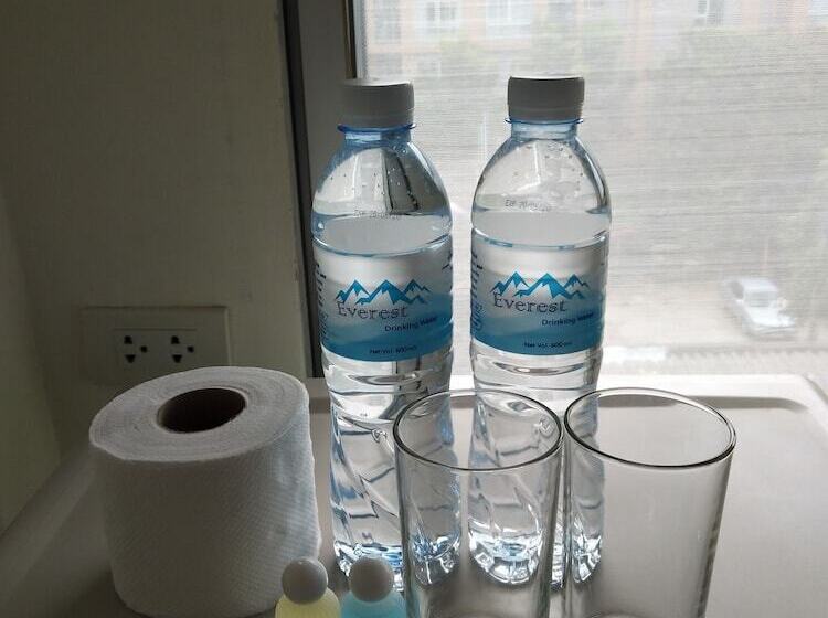 هتل P. Place Service Residence