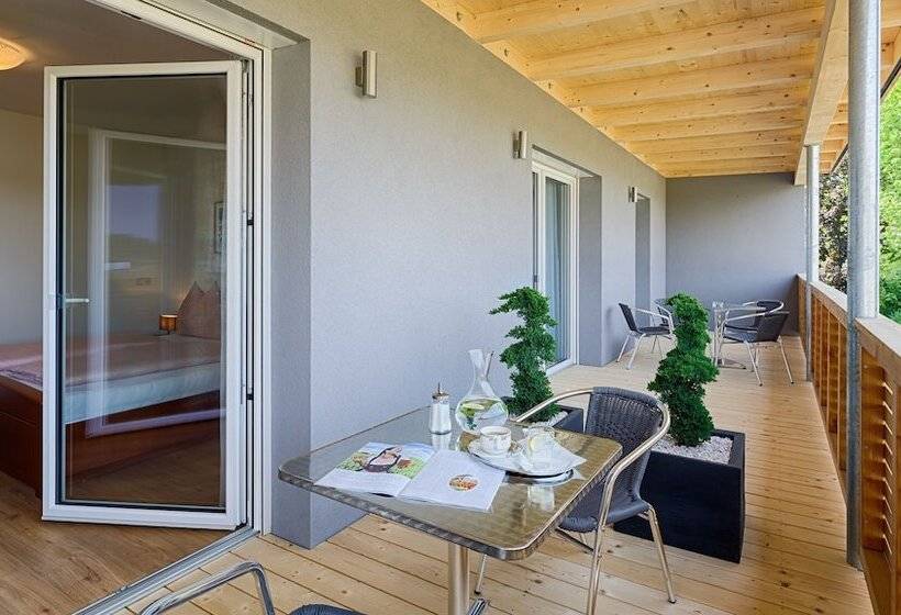 ホテル Pension Jageredt