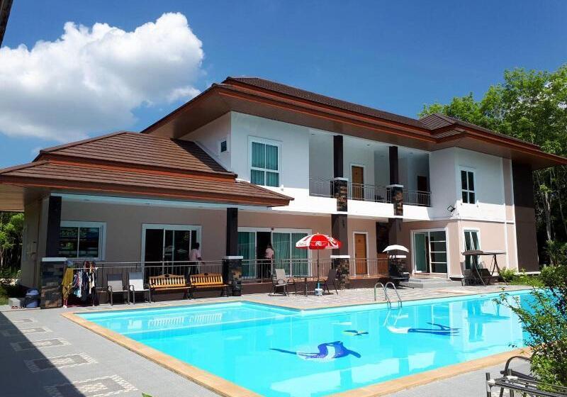 فندق Pool House Lanska