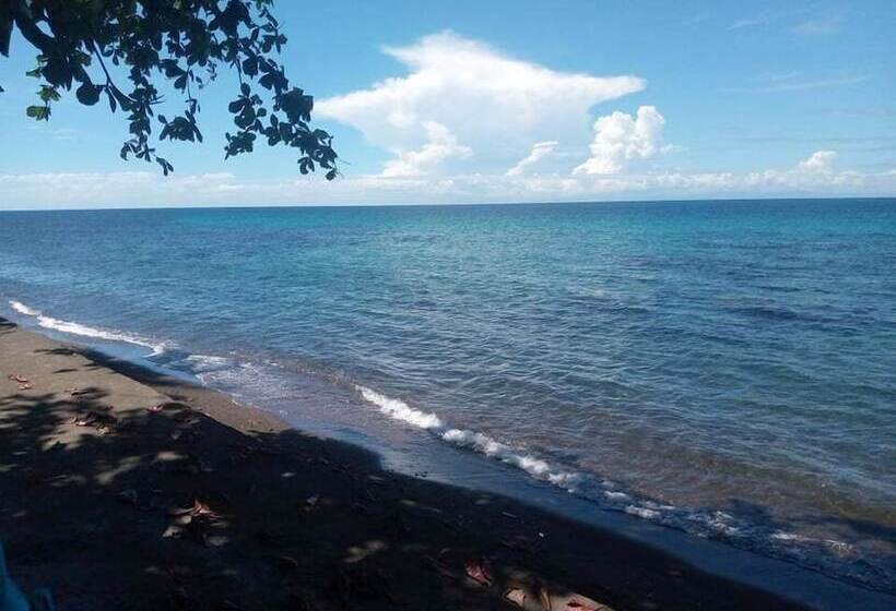 ホテル Reddoorz At July S Haven Seaside Pension Camiguin