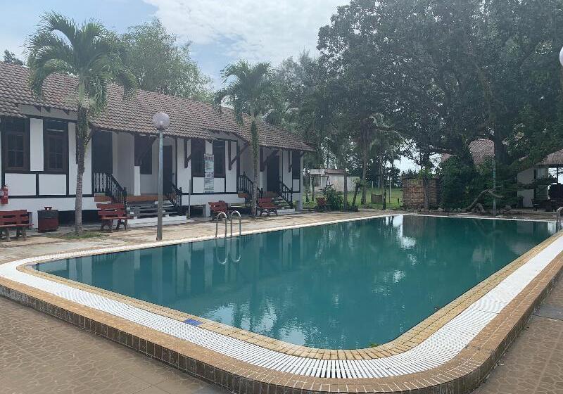 Lis Na Ree Resort
