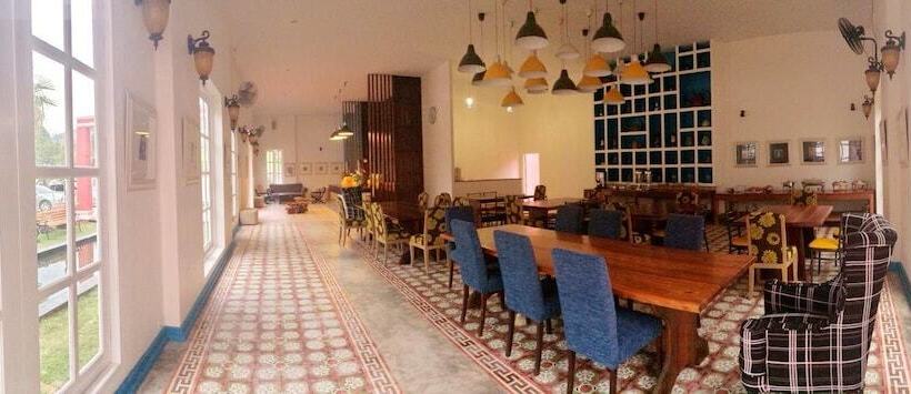 Meet The Sea Resort