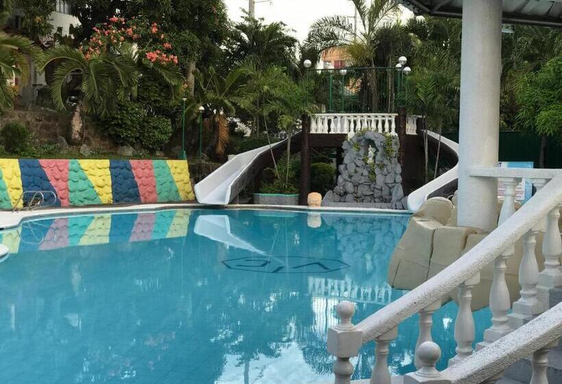 V Resort Dasma