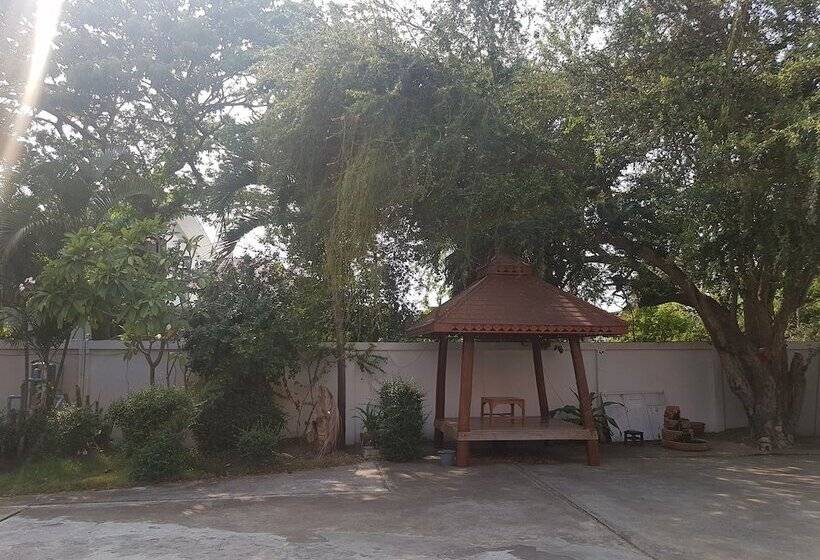 Wanjai Resort