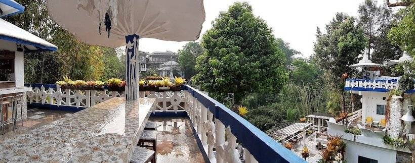هتل Banthorphan Resort