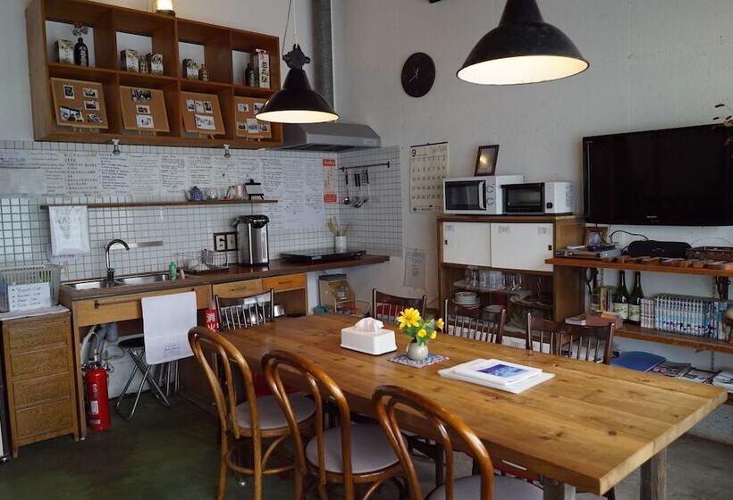 بنسيون Guesthouse Anthut