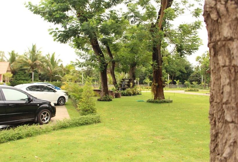 هتل Baan Suan Siriwat