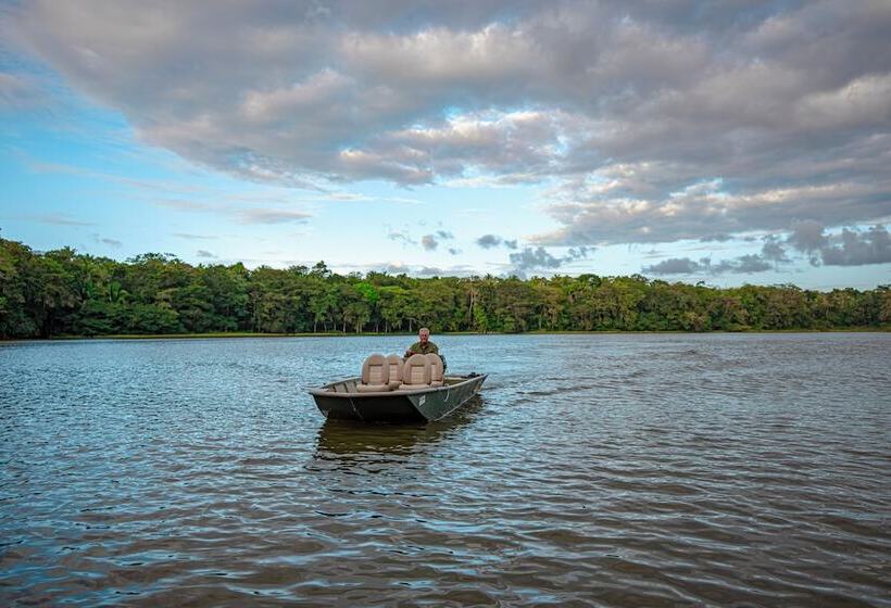 בית מלון כפרי Chan Chich Lodge