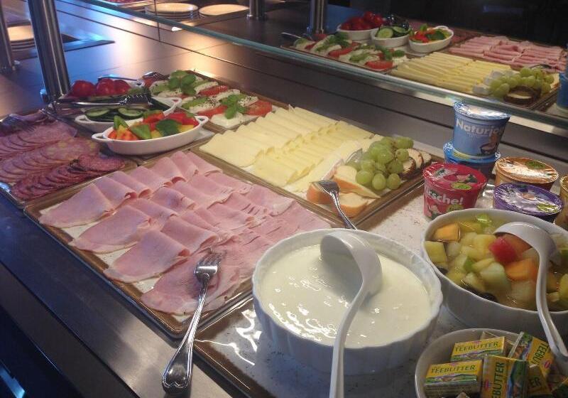 ホテル Donauhof Mauthausen