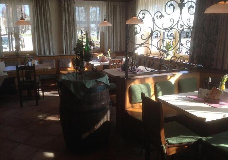 ホテル Donauhof Mauthausen